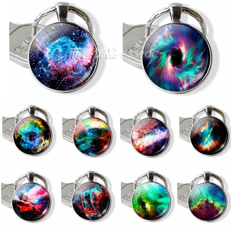 

Colorful Nebula Keychain Multi Colored Glass Pendant Keychain Round Jewelry Fashionable Galaxy Women's Creative Gift