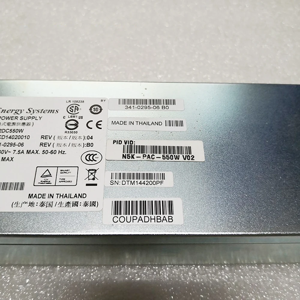 Power Supply Used On 5010 Series Switches 341-0295-06 550W N5K-PAC-550W