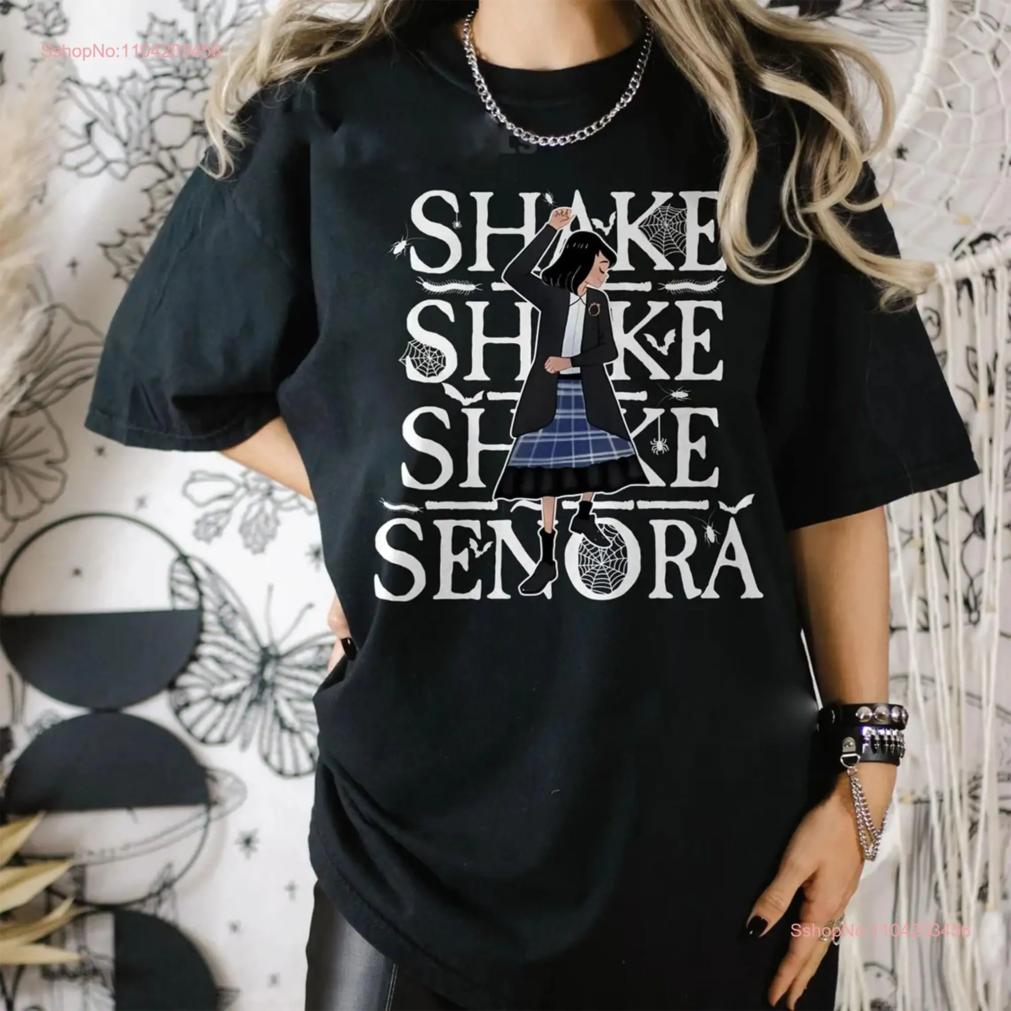 Shake Señora T Shirt BettleJuice Halloween fall funny costume movie long or short sleeves