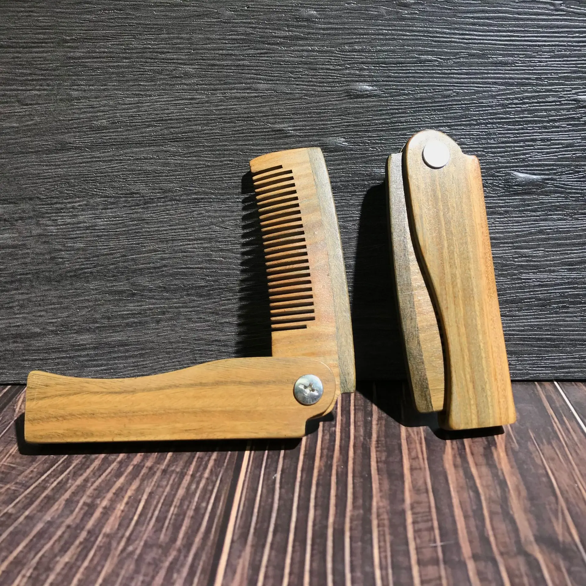 Thumbnail 4 - #8 Cheap Beard Brushes Worth Buying