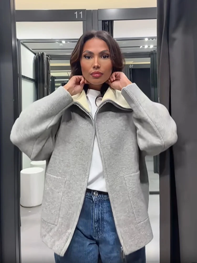 Trendy Grey Contrast Lapel Knit Cardigan Chic Drop Shoulder Zip Up Big Pocket Loose Sweater Autumn New Lady Fashion Outerwear