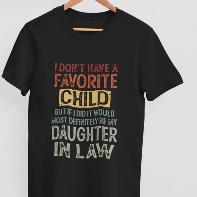 ليس لدي طفلًا مفضلًا ولكن إذا كان الأمر أن يكون تي شيرتًا أسودًا #1