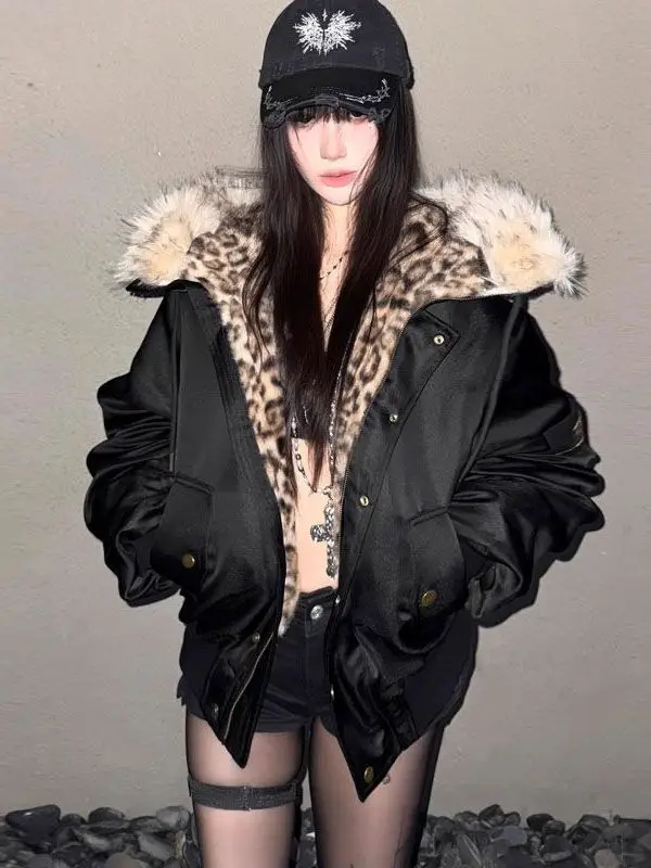 Retro Thickened Short Cotton Jacket Women's Winter Coat with Fur Collar Leopard Print Inner Fleece Lined Zipper Closure