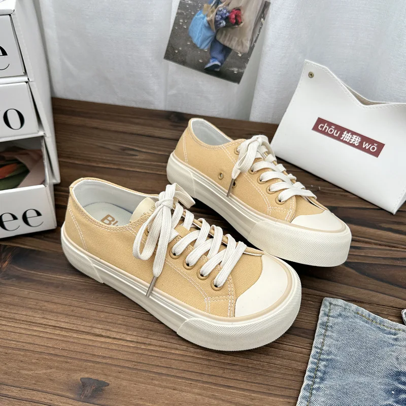 

Thick Sole Canvas Shoes Spring Round Toe 2026 New Style Board Shoes Open Smile Versatile Casual Canvas Shoes Unisex