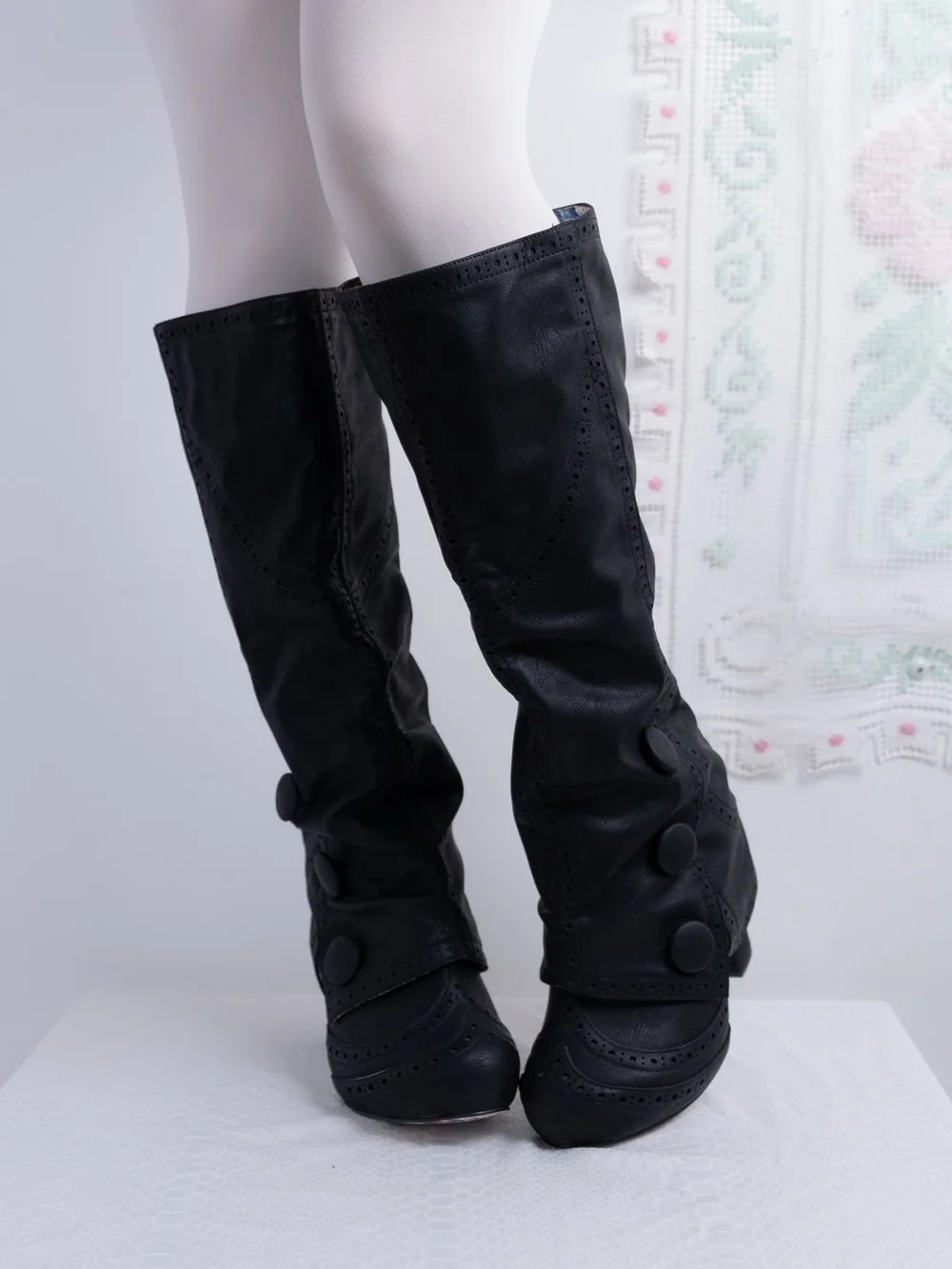Design Leather Slouch Knee-High Boots Fold-Over Button Detail Round Toe Retro Gothic Style Chunky Heel Straight Boots for Women