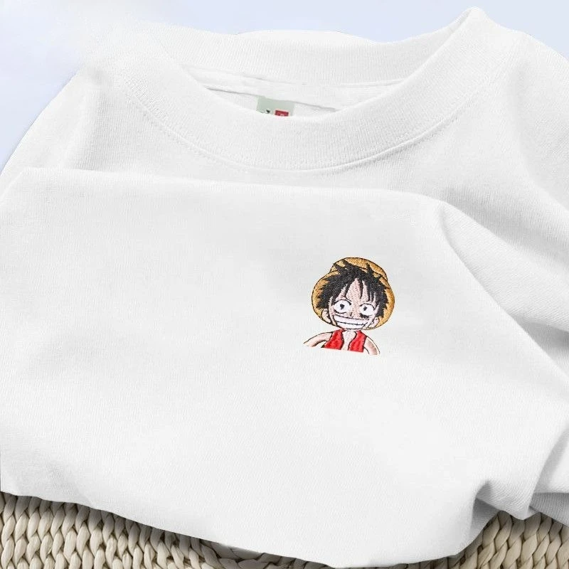 

One Piece Anime Peripheral Kawaii Multi-Color Embroidery T-shirt in Summer Cute and versatile Loose Large Size Short Sleeve Gift