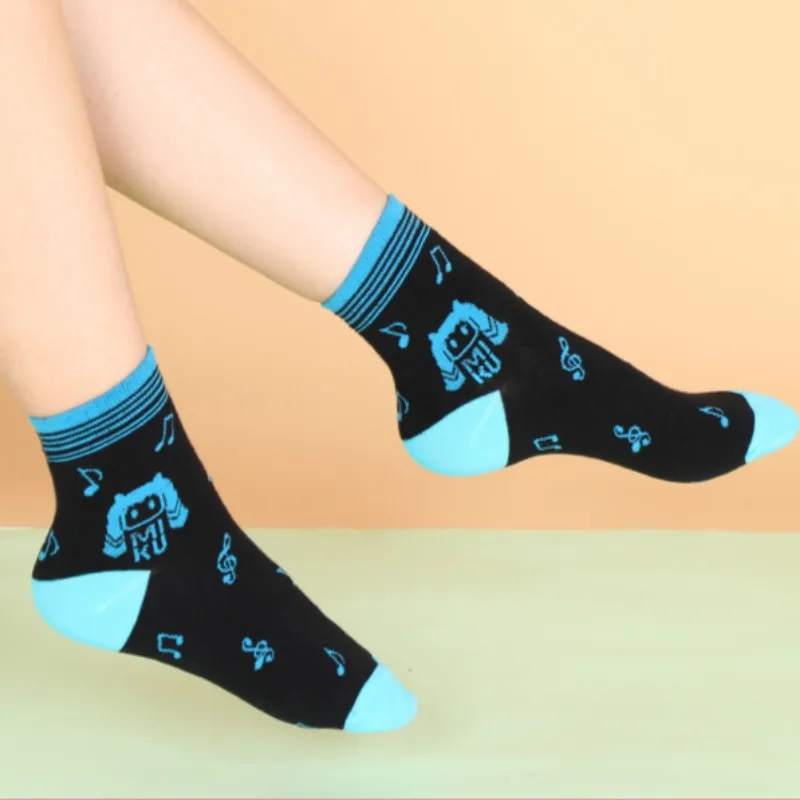 Bandai New Hatsune Miku Girls Fashion Floor Socks Cartoon Hatsune Miku Personality Couple Mid Socks Girls Holiday Gifts Trend