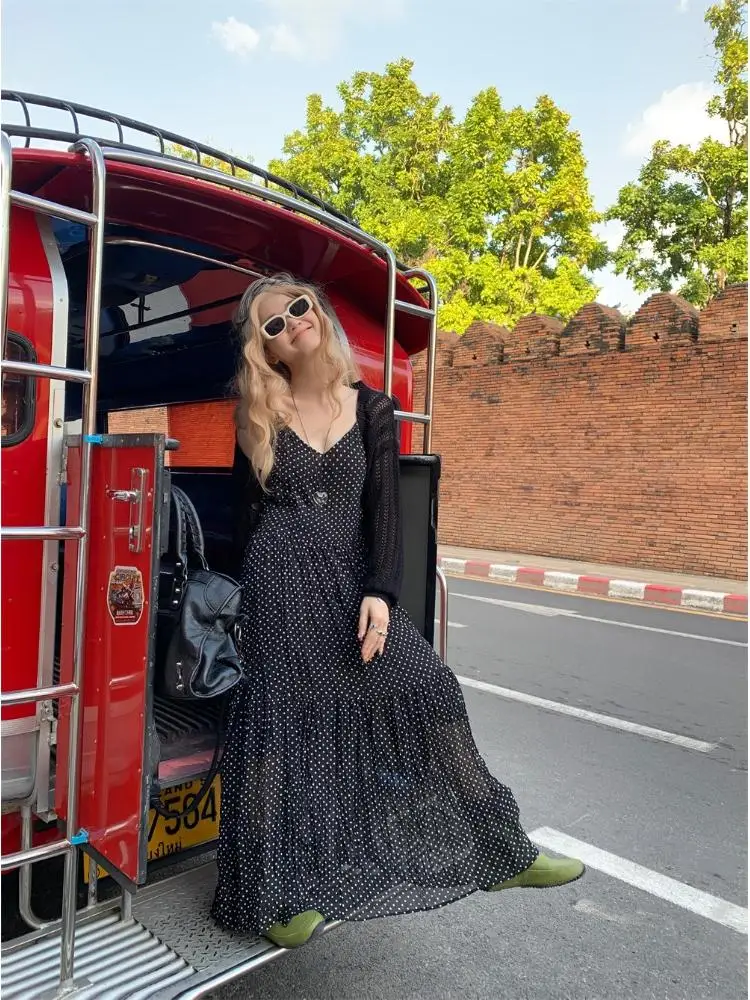 

plus Size Spring Summer New Hooked Flower V-neck Polka Dot Dress Cardigan Outerwear Two-piece Set Fashionable Commute Korean ...