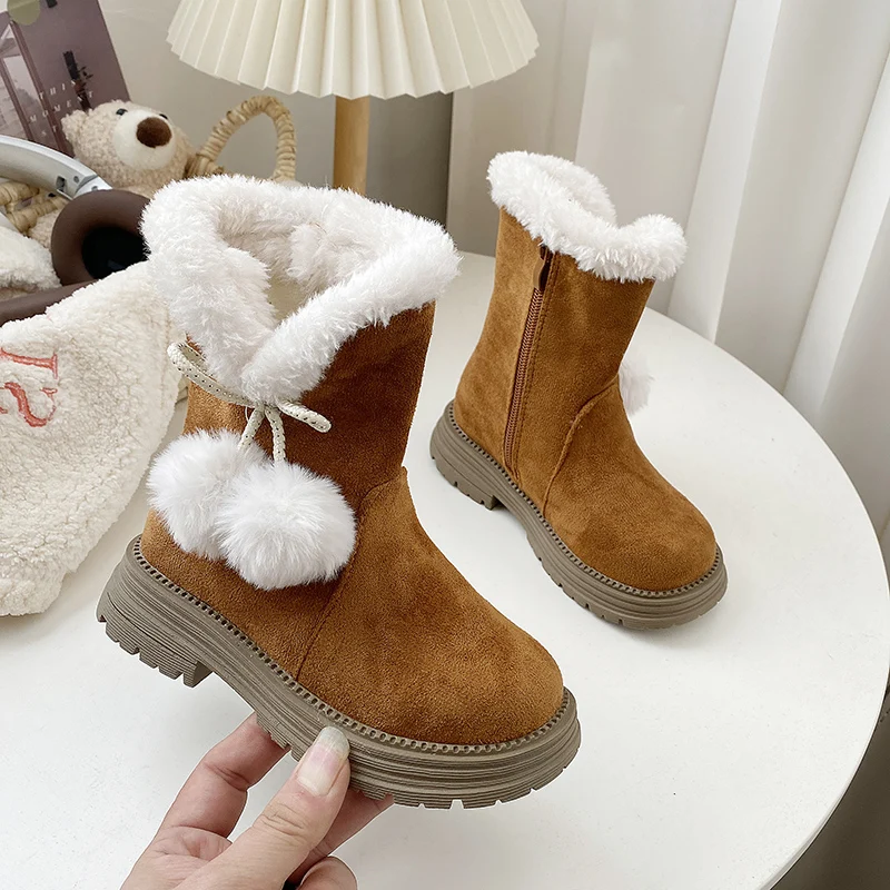 

Little Girls Fleece Leather Boots with Cute Plush Ball 2025 New Winter Kid Warm-lined Cotton Boots Non-slip Platform Party Boots