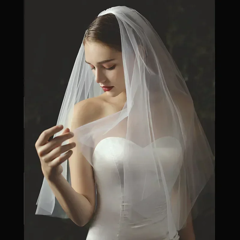 Hot Sale Bridal Simple Ivory Elbow Length Wedding Veil Velo De Novia Princess Short Cut Edge 2 Tier Applique Bridal Veil