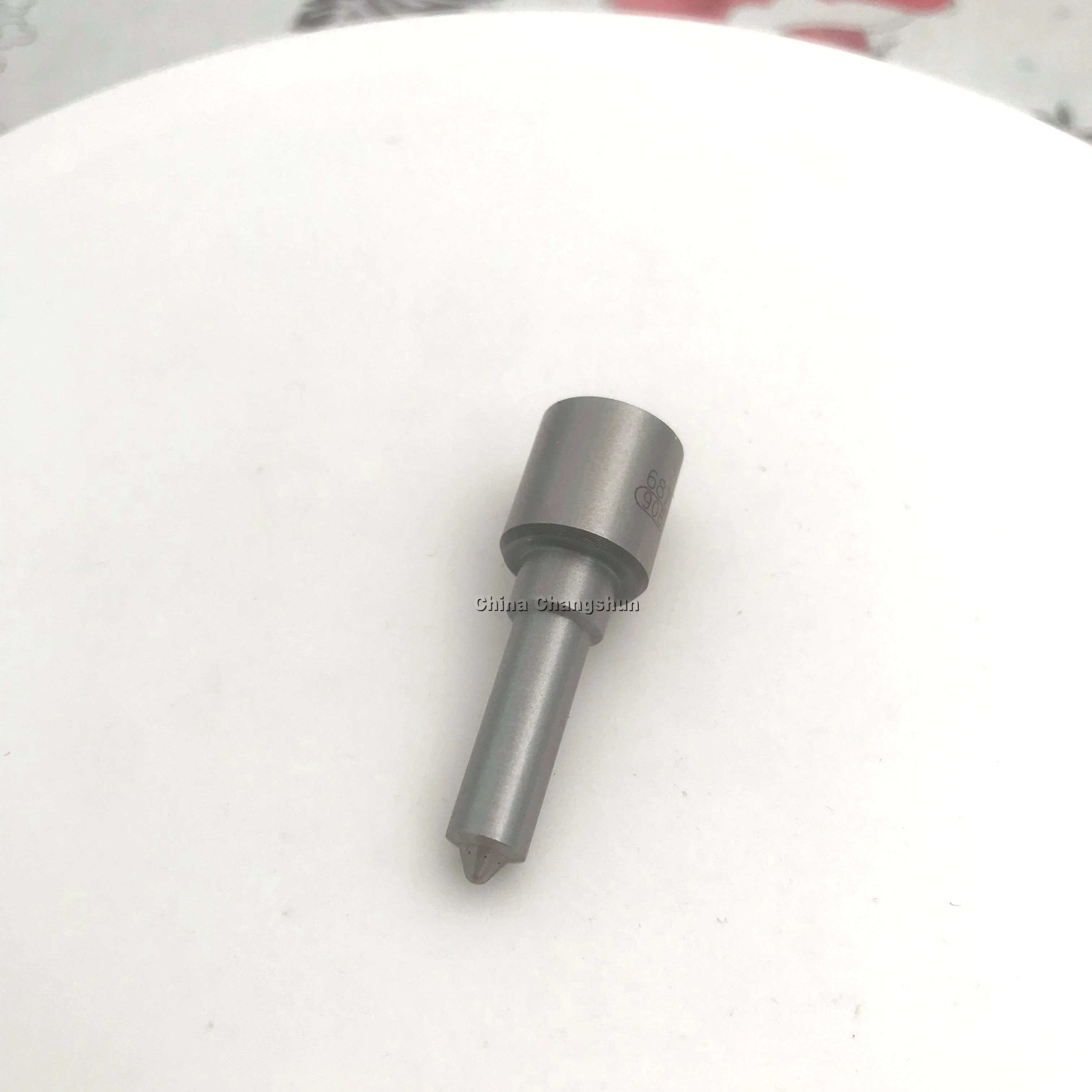 Changshun Injector 0445110424 Nozzle Tip DLLA145P2252 0433172252 for Common Rail Diesel 0445110354