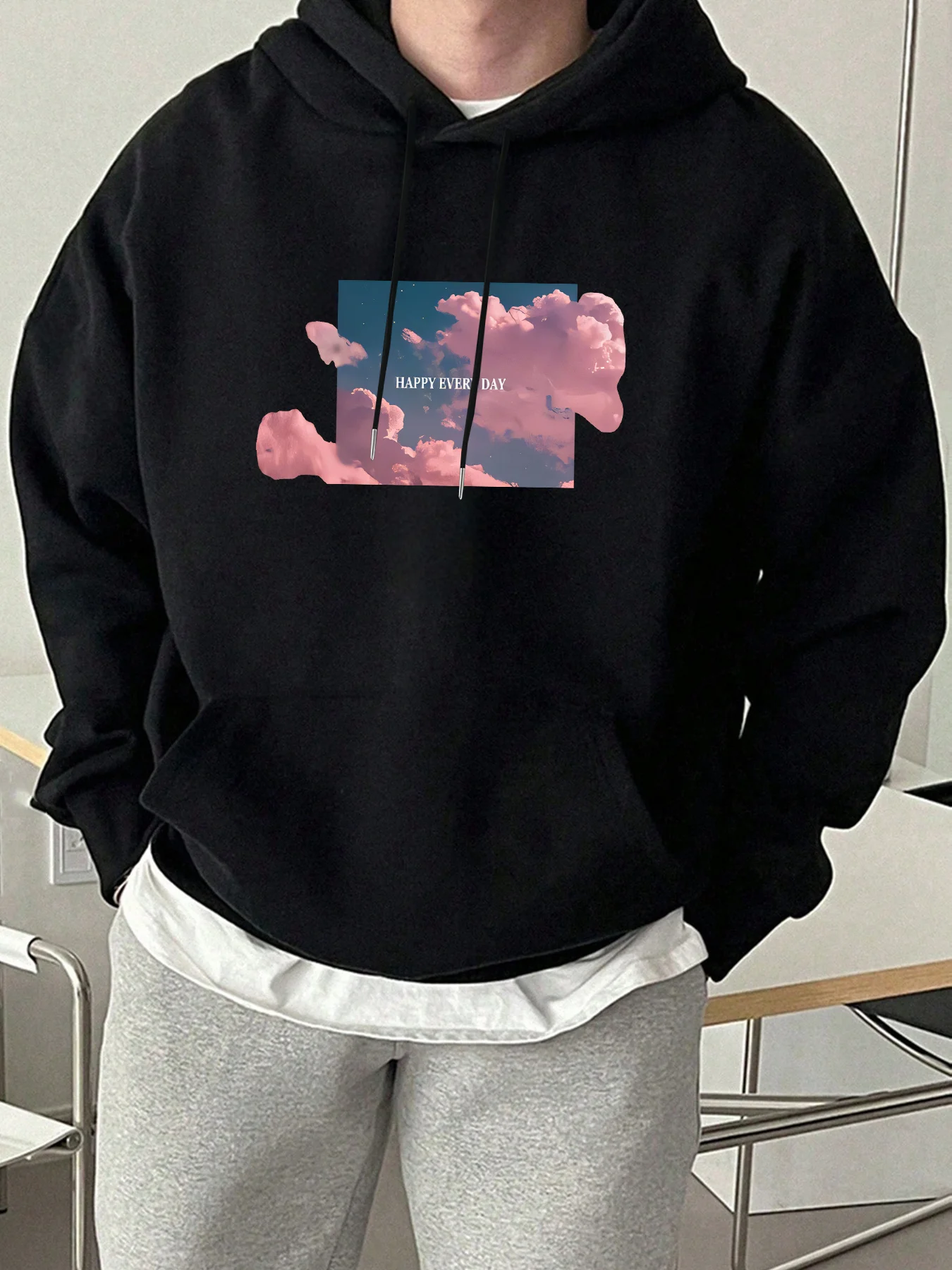

Men'S Casual Hoodie with "Happy Every Day" Cloud Print, Loose Fit, Long Sleeve, Drawstring, Pockets