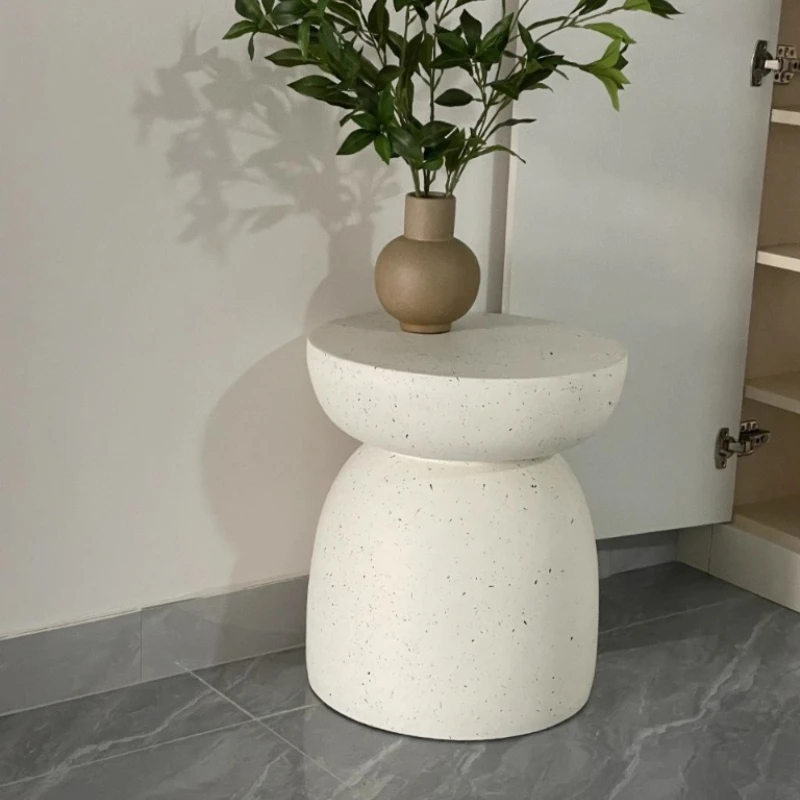 

Scandinavian Designer Side Table Small Round Coffee Table Ins End Table for Living Room Minimalist Modern Furniture for Homestay