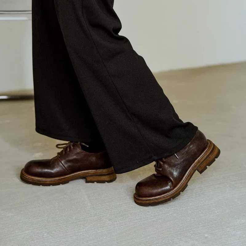 Vintage-inspired Oil-waxed Horsehide Chunky-heel Loafers Women Round-toe Derby Shoes British-style Lace-up Leather Shoes