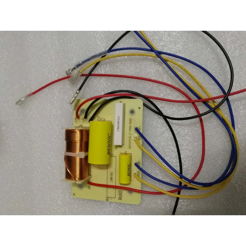 6.5 inch 8 inch coaxial two 2-way bookshelf box frequency divider currently does not have a cable