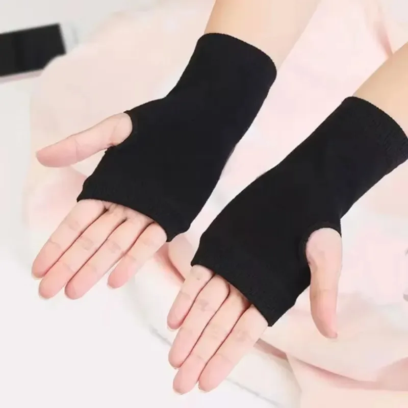 

Women Short Fingerless Gloves Cosplay Mitten Unisex Oversleeve Arm Warmer Men's Fashion Warm Cuff Anime Gloves Cosplay Accessory