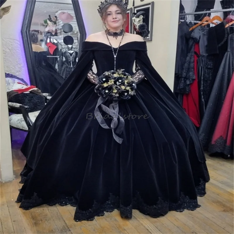 Black Prom Dress Historical Victorian Medieval Evening Dress Vampire Gothic Halloween Kaftan Velvet Formal Party Gown Customized