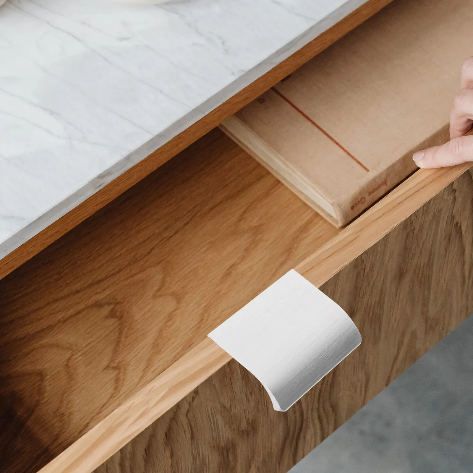 8Pcs Cabinet Hidden Finger Pull Minimalist Edge Tab Concealed Handle for Kitchen Drawer Aluminum Back Mount Flat Cabinet Door