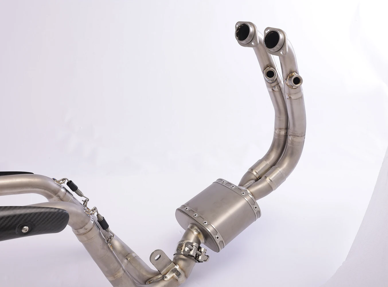 FBB بعد السوق كاتم صوت عادم من ألياف الكربون من الفولاذ المقاوم للصدأ والتيتانيوم عالي الأداء لـ 450SR