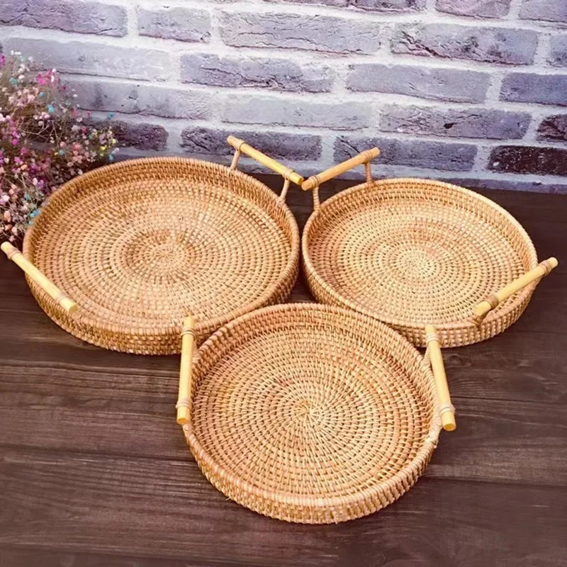 Handwoven Rattan Storage Tray with Wooden Handle Picnic Basket Bread Food Plate Snacks Fruit Cake Platter Dinner Serving Tray