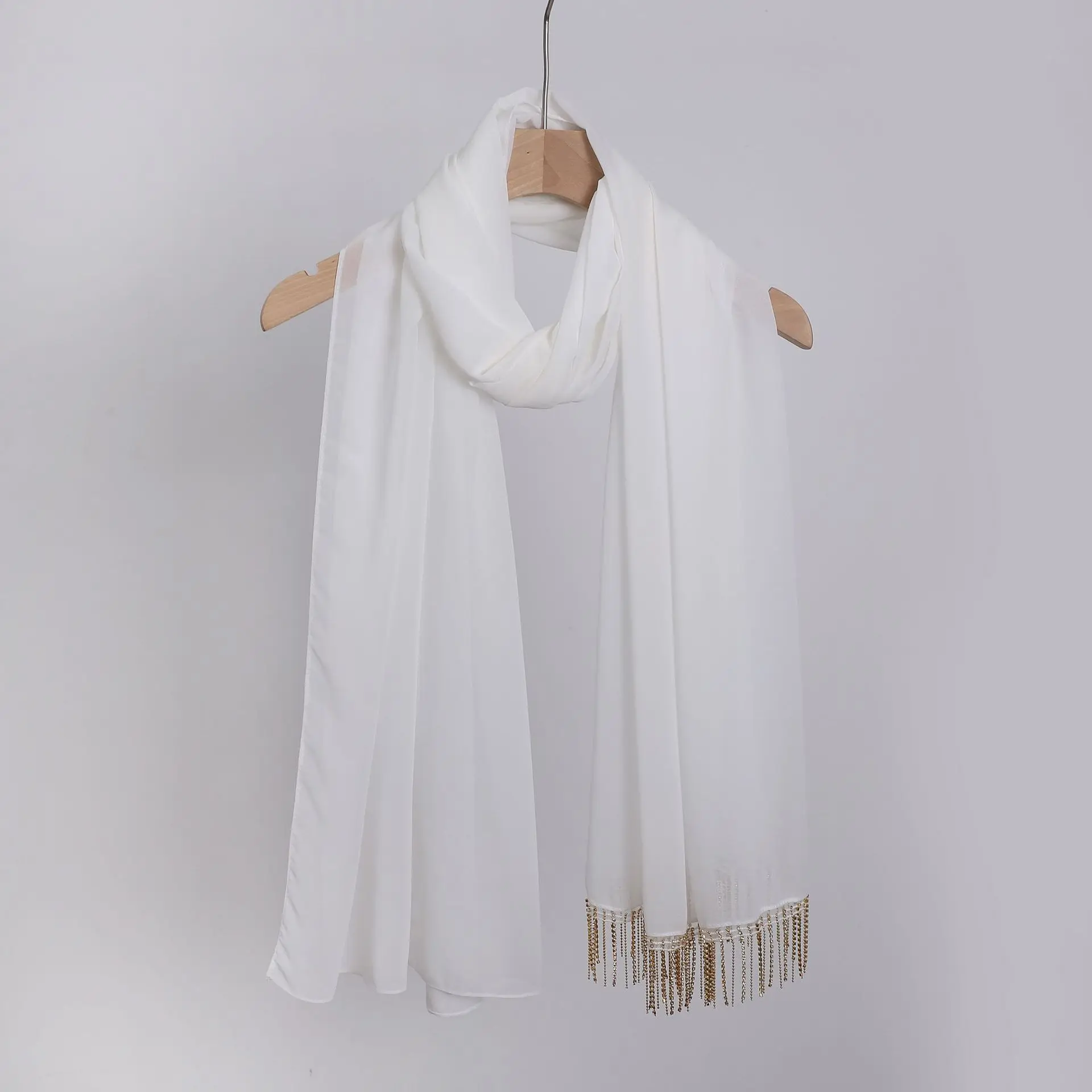 

High Quality Tassel Diamond Muslim Hijabs Luxury Sequin Chiffon Scarf For Women Dress Abaya Hijab Veil Scarf Long Shawls Turban