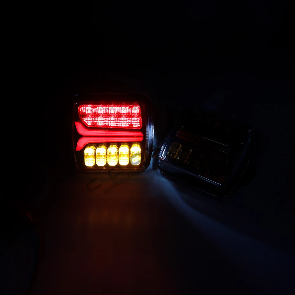 2個 12V/24V 4インチ LEDテールライト