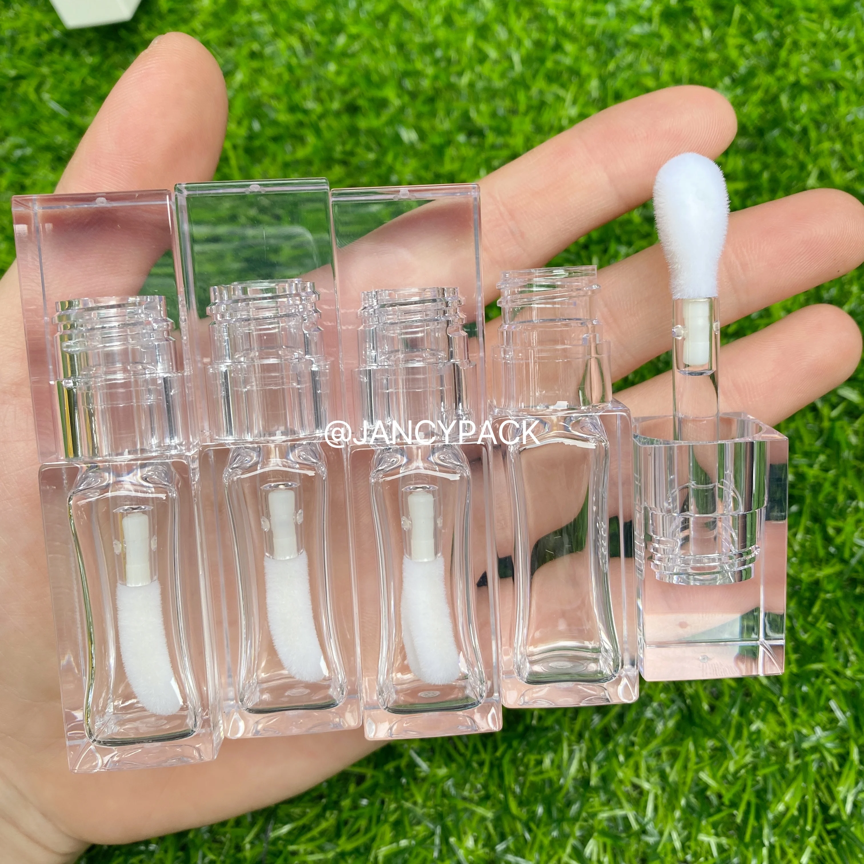 Empty Portable 8ml thick wand Lip Gloss Tube Plastic Lip Glaze Tubes,Square full clear transparent Cosmetic Packing Container