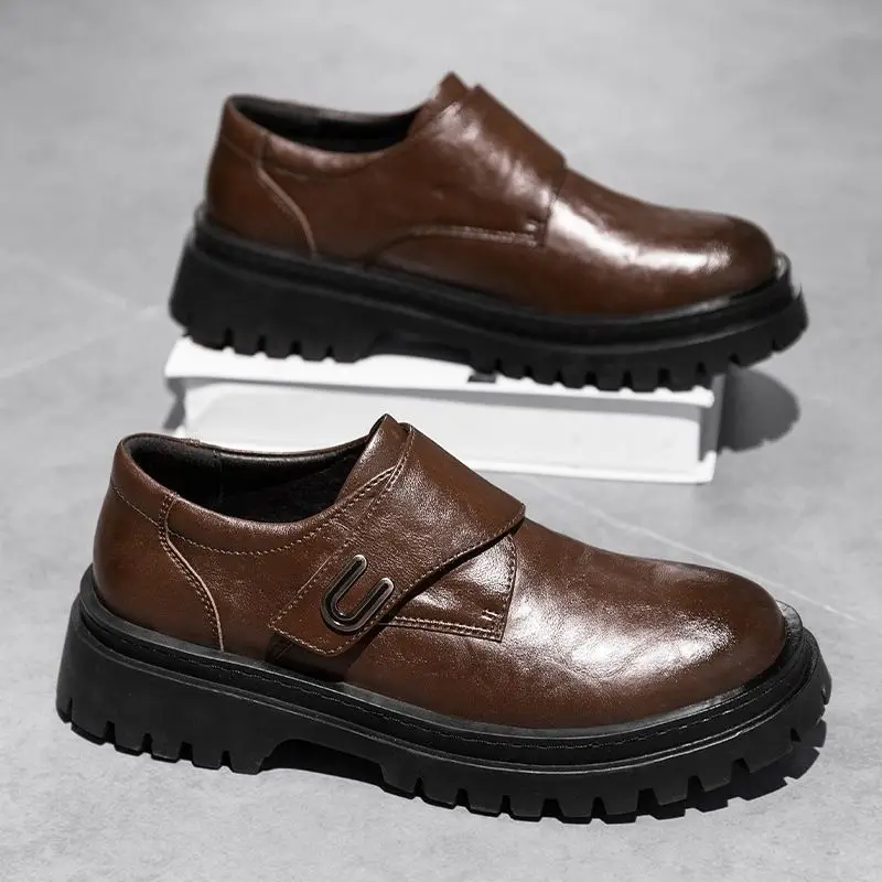 

Социальная обувь на платформе, увеличивающая рост, для молодых студентов, с круглым носком, низкая цена, кожаная, не повседневная, из воловьей кожи, 39, мужская официальная обувь