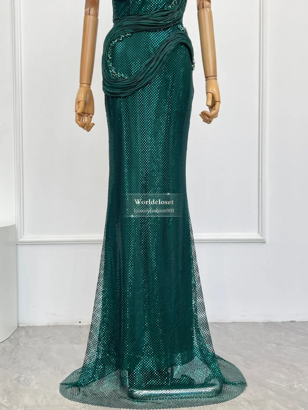 

2025 новые красивые зеленые блестки без рукавов с открытыми плечами и открытой спиной, макси-платья для вечеринок