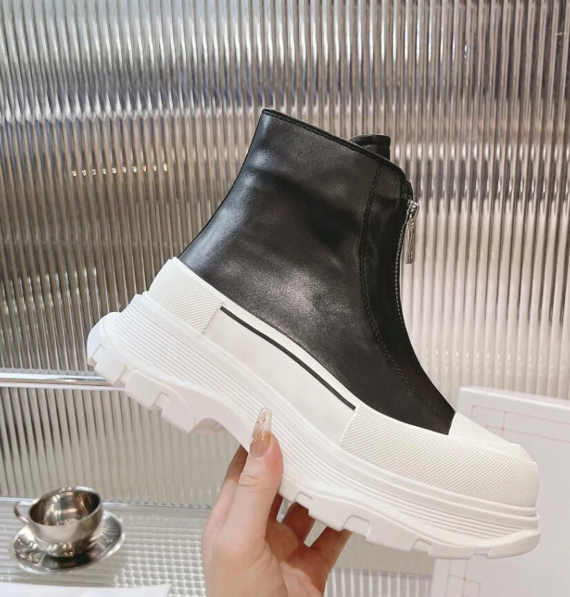 Lovers Leather Zipper Thick Sole Casual Short Boots Motorcycle Style Front Zip Height Increasing Brand Name Chelsea Bota