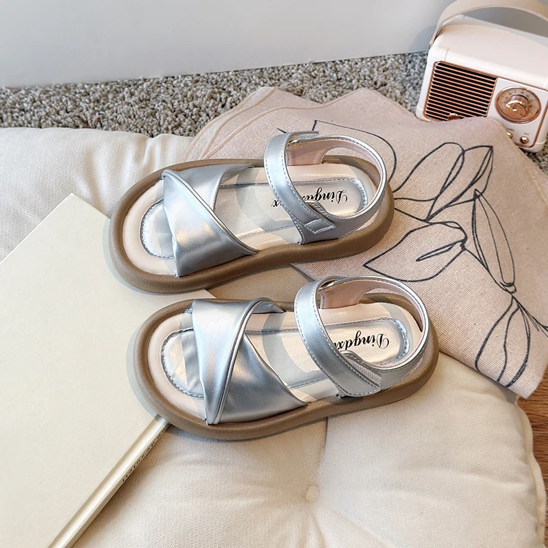 

Сандалии для девочек Princess Sweet 2024, новинка, детская летняя пляжная обувь, нескользящая обувь с открытым носком на липучке, модный дизайн, размер 26–37 хит продаж