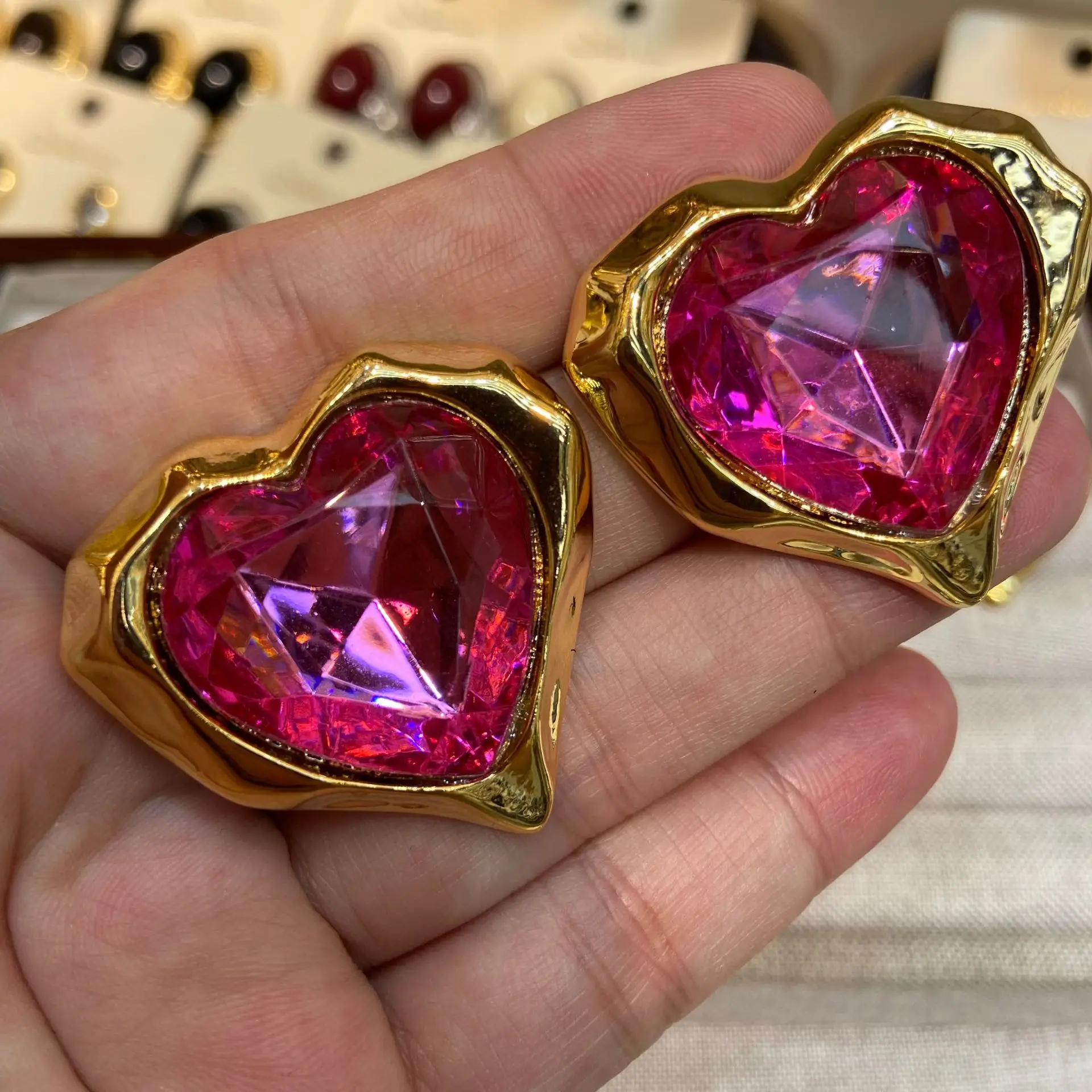 Candy Color Gemstones Earrings for Women Love Hearts Shaped Vintage Jewelry Fashion Elegant Pendientes Mujer Retro Court Style