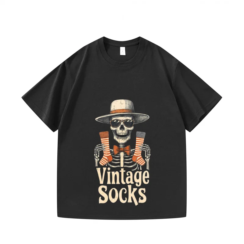 

Men's T-shirt Black Vintage Socks Skeleton Printed Casual Daily Wear Halloween Party Tee Shirts for Men Fashion Top