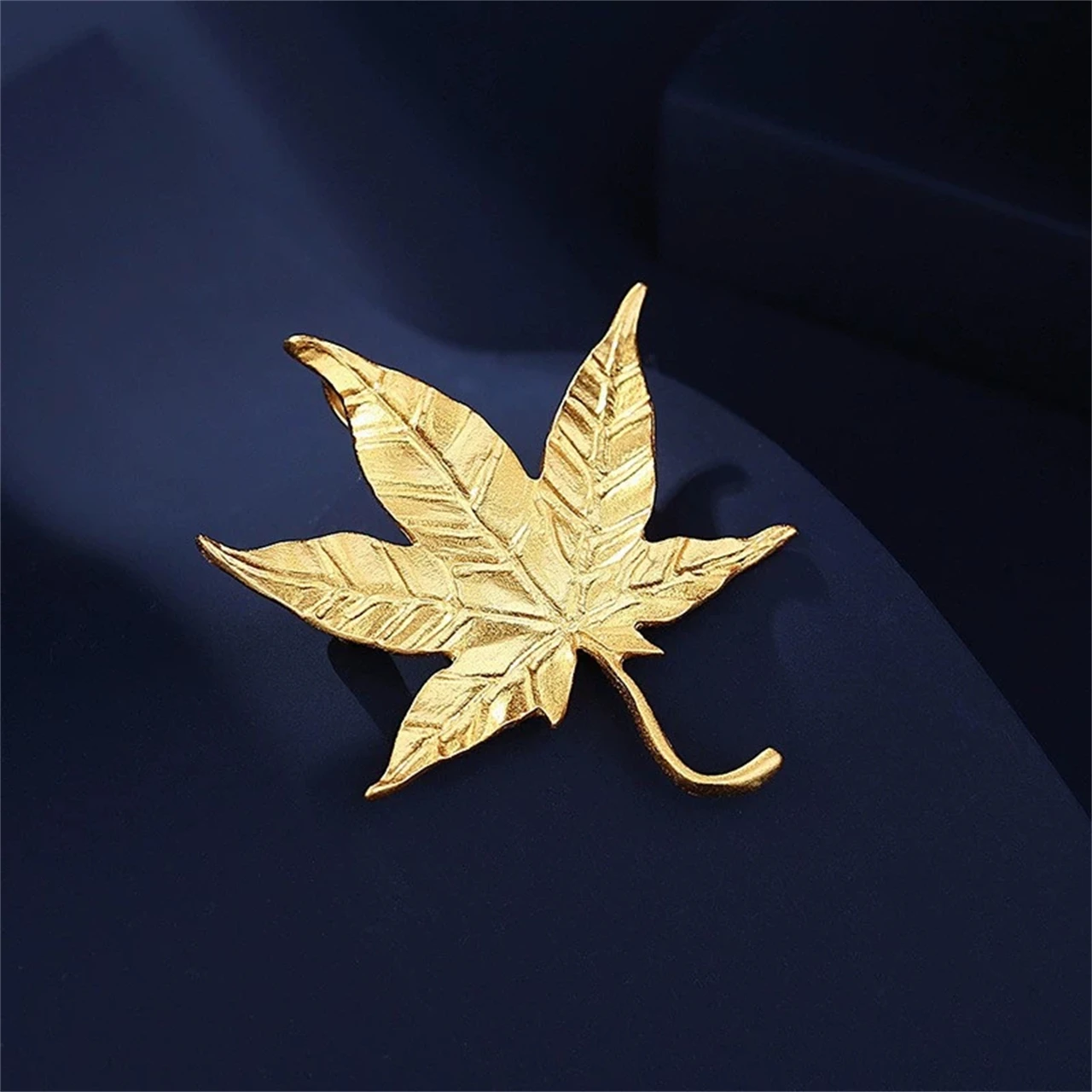 เข็มกลัดรูปใบเมเปิลเงินแท้ S925 สำหรับผู้หญิง ของขวัญสุดหรู ติดชุดสูท ของขวัญสุดพิเศษ เครื่องประดับสวยงาม ขายส่ง