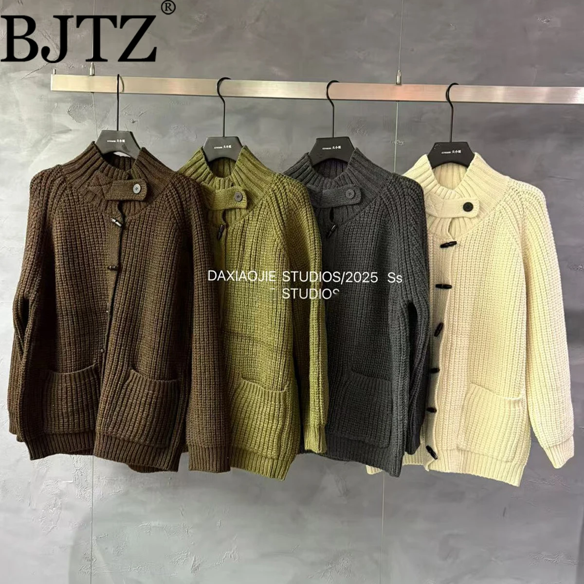 

BJTZ Women's Knit Sweater Horn Button Turtleneck Solid Color Autumn Casual Elegant Premium Quality Comfortable Cozy Fashion 2025