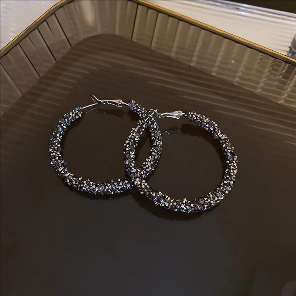 

New Silvery Needle Fashionable Geometric Crystal Earrings Grand And Exaggerated Ear Rings Personalized Elegant Jewelry
