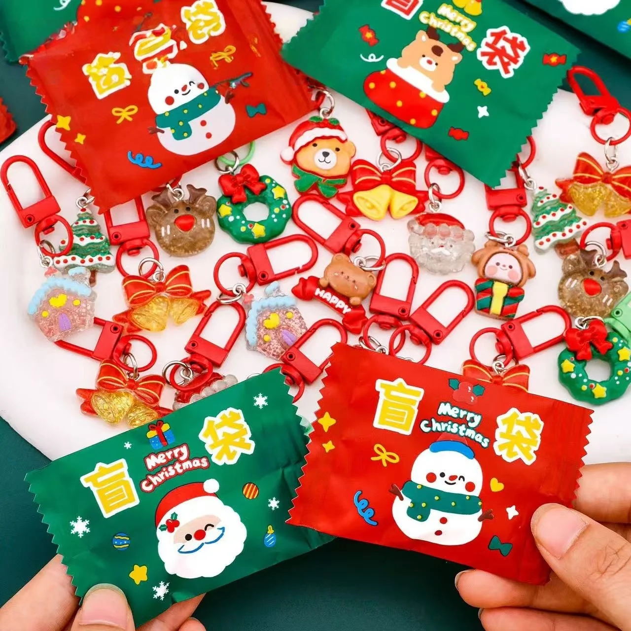 クリスマスブラインドバッグキーホルダー樹脂ペンダントミニブラインドバッグブックパッケージアクセサリー