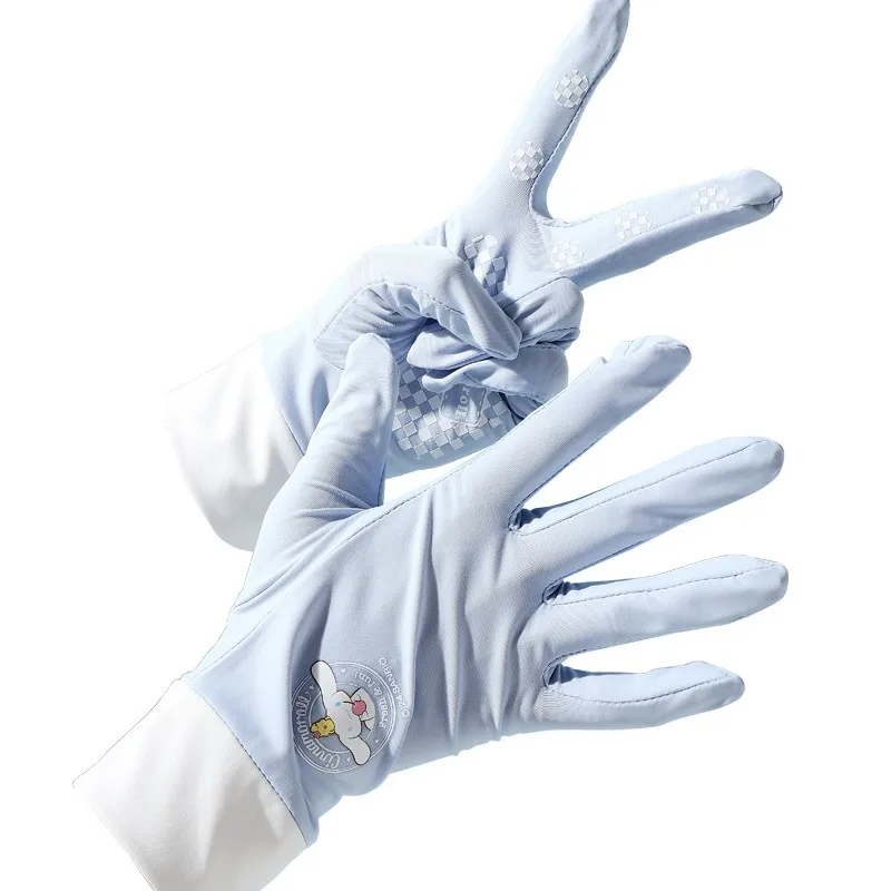 Hello Kitty Ice Silk Sun Protection Gloves—non-slip, lightweight, and breathable—perfect for sun protection while traveling. - view 5