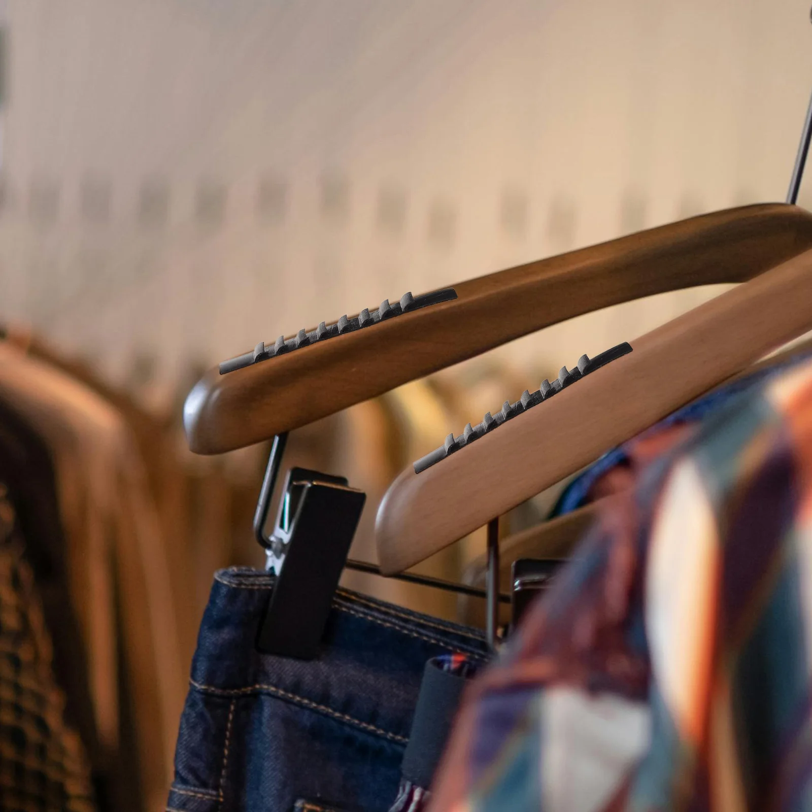 

100pcs Anti Slip Wooden Hangers Grips Clothes Rack Strips Silicone Adhesive Non Skid Hanger Strips For Home Storage