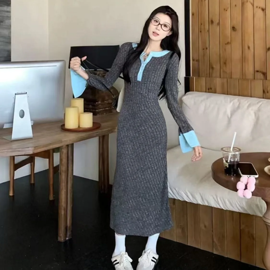 ชุดเดรสผู้หญิง ดีไซน์หรูหรา สำหรับผู้หญิง ปี 2025 ฤดูหนาว ผ้ากำมะหยี่ แต่งระบายจีบ จับจีบเป็นชั้นๆ ทรงสวิง ดีไซน์ศิลปะ ทันสมัย วินเทจ สไตล์สาวออฟฟิศ