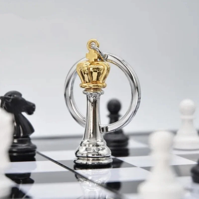 الإبداعية 3D الملكة الملك الشطرنج سبيكة حقيبة سلسلة مفاتيح سيارة على ظهره قلادة كيرينغ اكسسوارات مجوهرات هدايا لمجموعة الأصدقاء #3