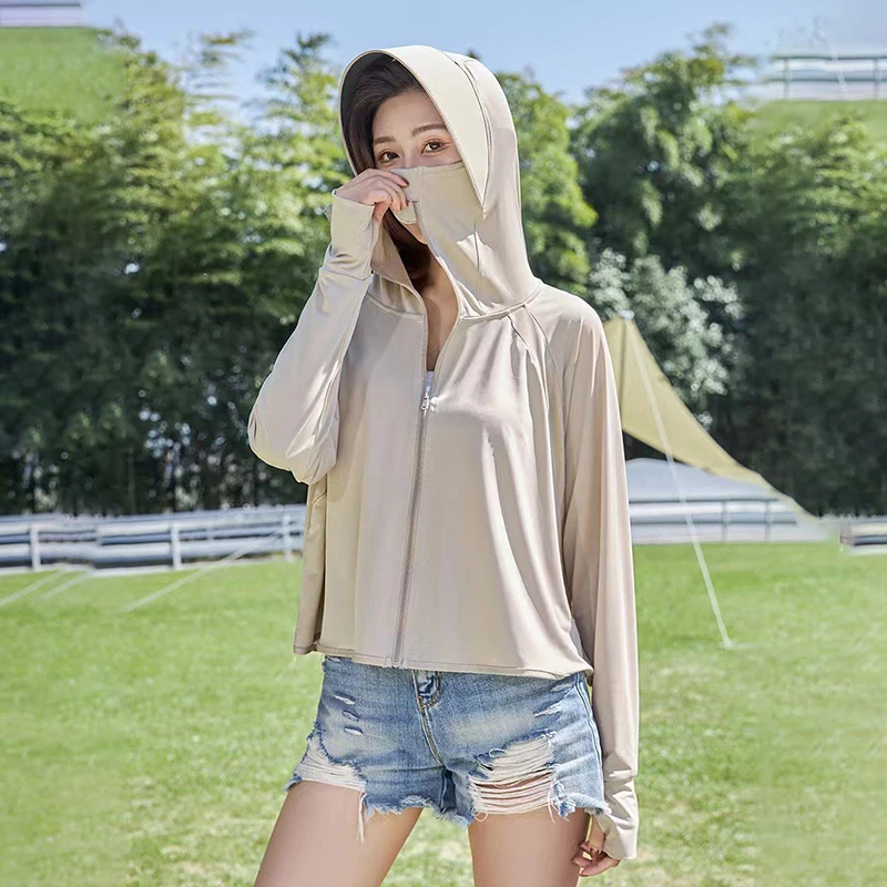 Summer Hotsale Sun Protection Clothing Trim Fit Solid Color Lightweight Coat For Women Short Style With Hat 72*48cm