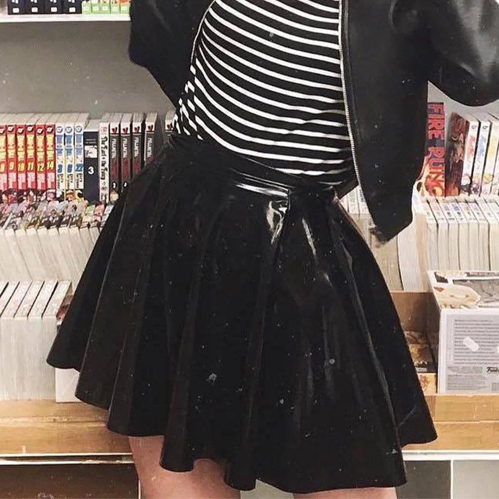 Women PVC Leather Skirt Pleated Short Skirt Flared A Line Skater Skirts Clubwear Dance Elastic Latex Mini Glossy Short Dress