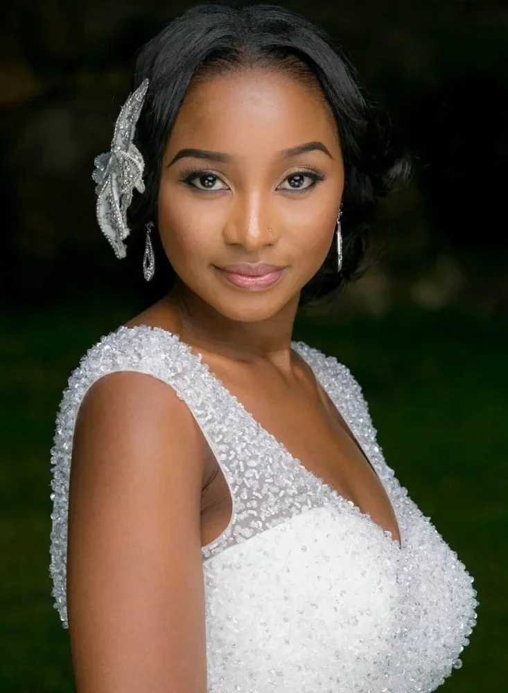 Op maat gemaakte witte zeemeermin trouwjurken Tule met kralen Lace-up BackTrompet op maat gemaakte bruidsjurken