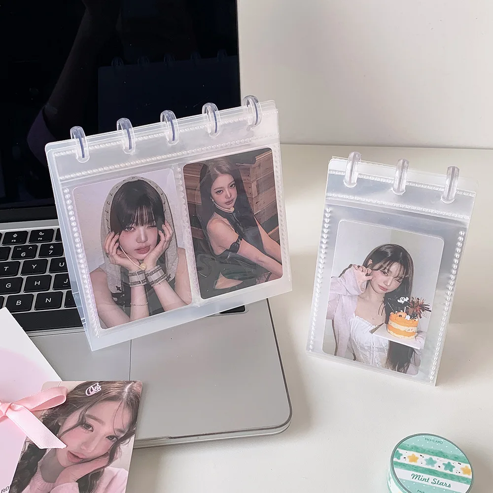 Kpop Mode Transparentes Loseblatt 3-Zoll-Fotoalbum Niedliche Mädchen-Idol-Fotoaufbewahrung Kartenhalter Desktop-Ornament Schreibtischkalender