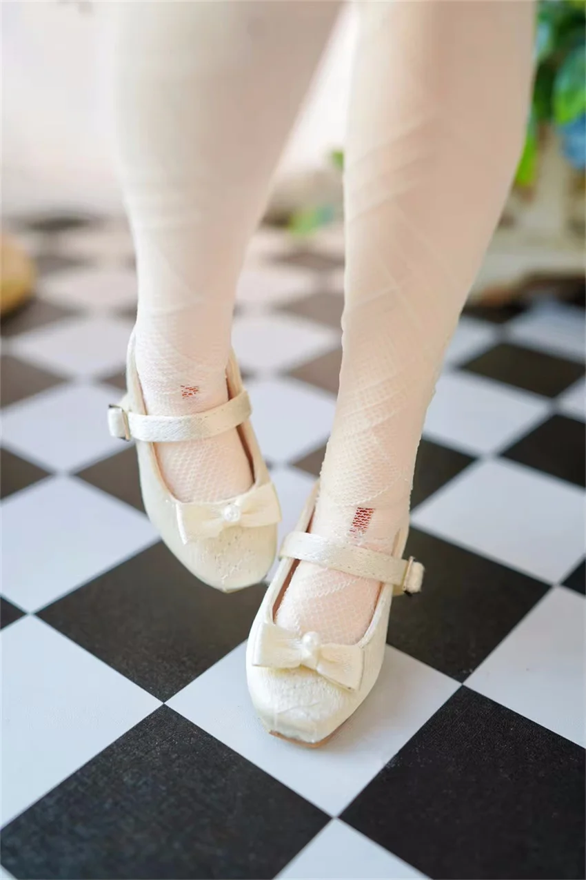 

BJD/SD Doll Low-heels Shoes 1/4 Girls Cute Pearl Bow White Pink Single Buckle Gifts Meeting Square Toe Silk Doll Accessories