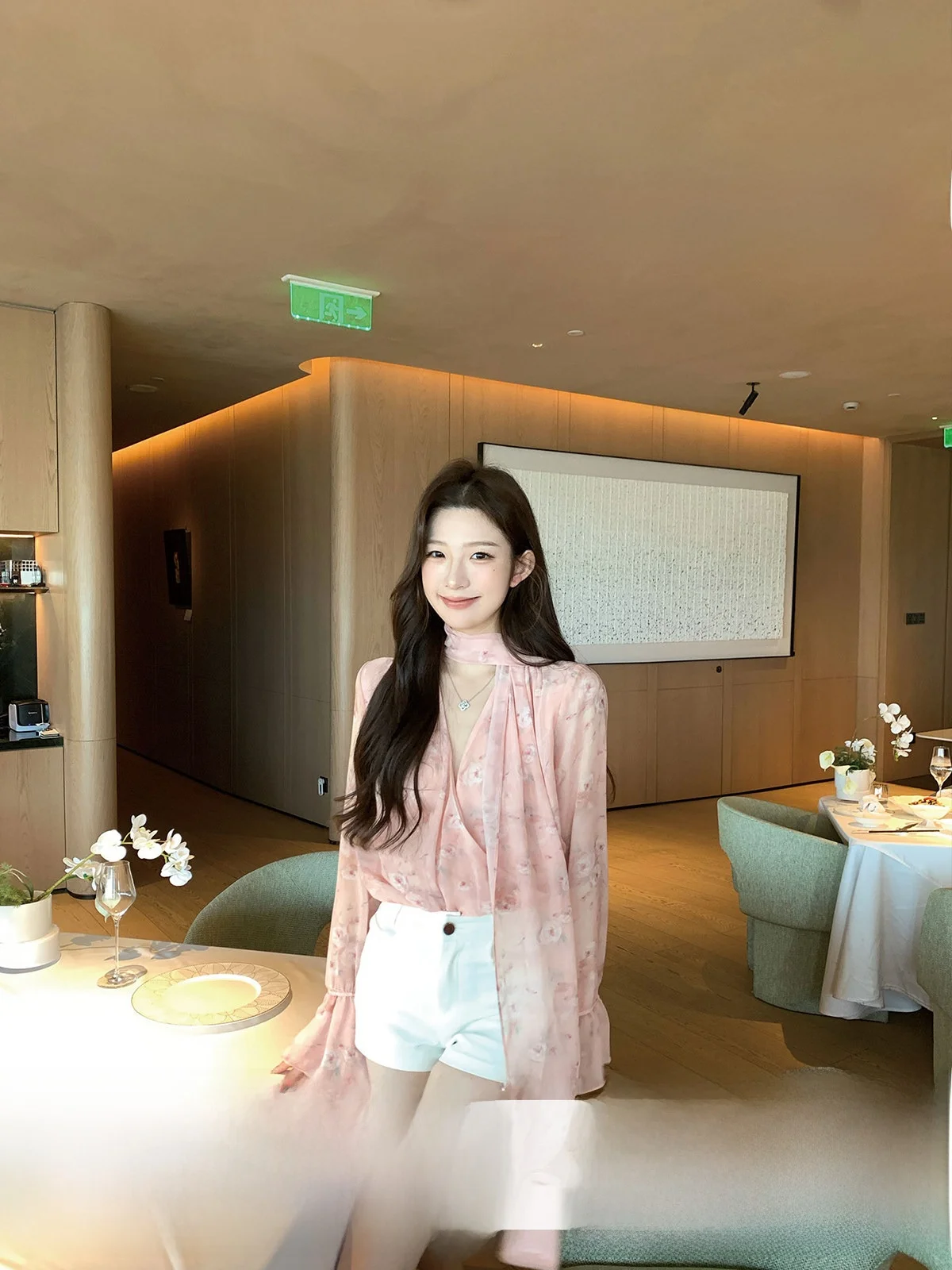 

YOLI Zhang Yuli Mosan Lover Pink V-ne Floral Print Chiffon Top Women's Gentle Versatile Spring Casual Sle Long Sve