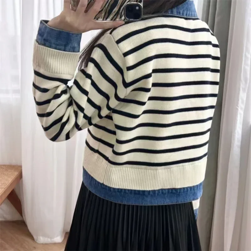 

"Real wear type" early spring 2024 classic button-up top spliced denim shirt collar striped women's knitted short coat denim