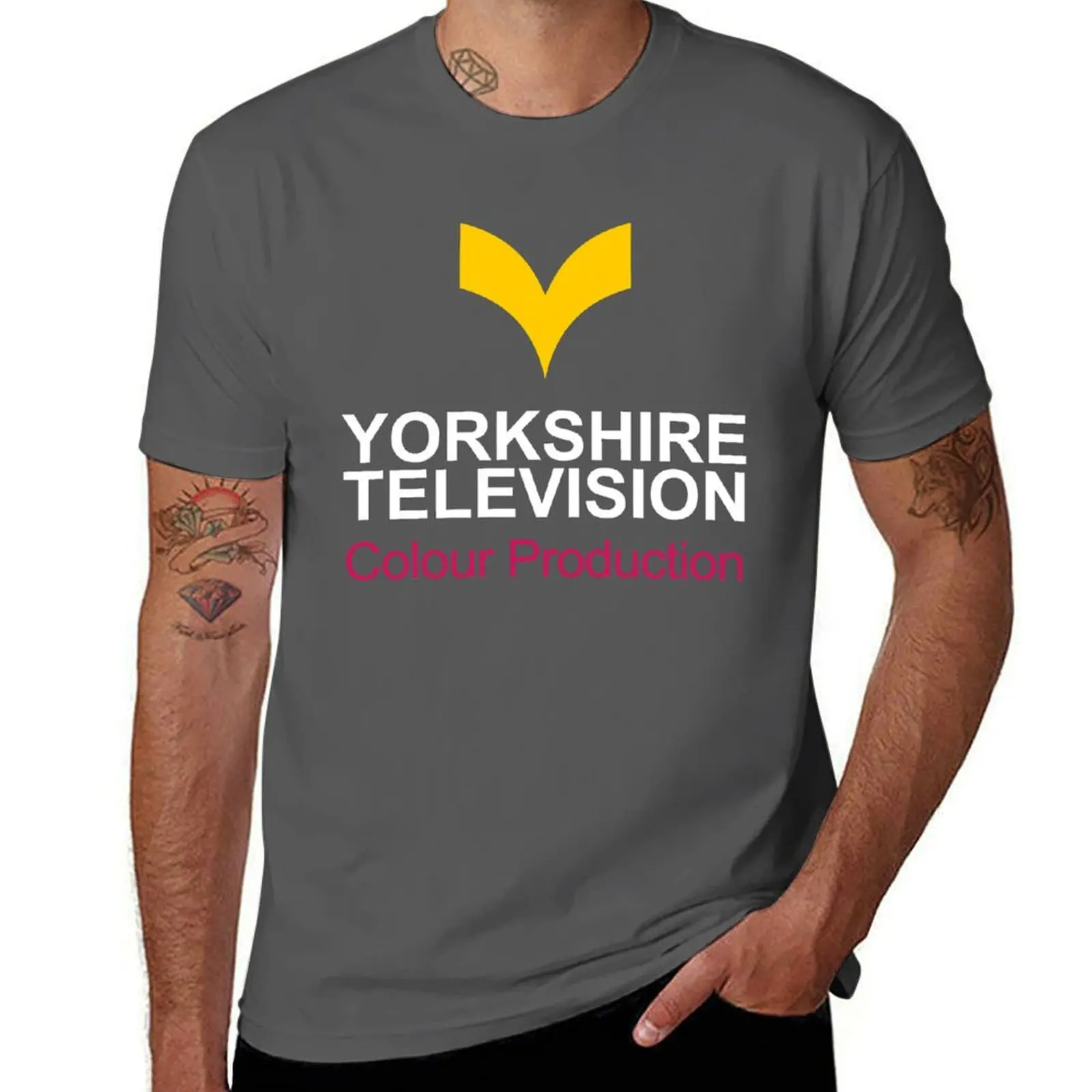 

Best price yorkshire television logo classic t shirt T-Shirt Utility Casual Work T-Shirt