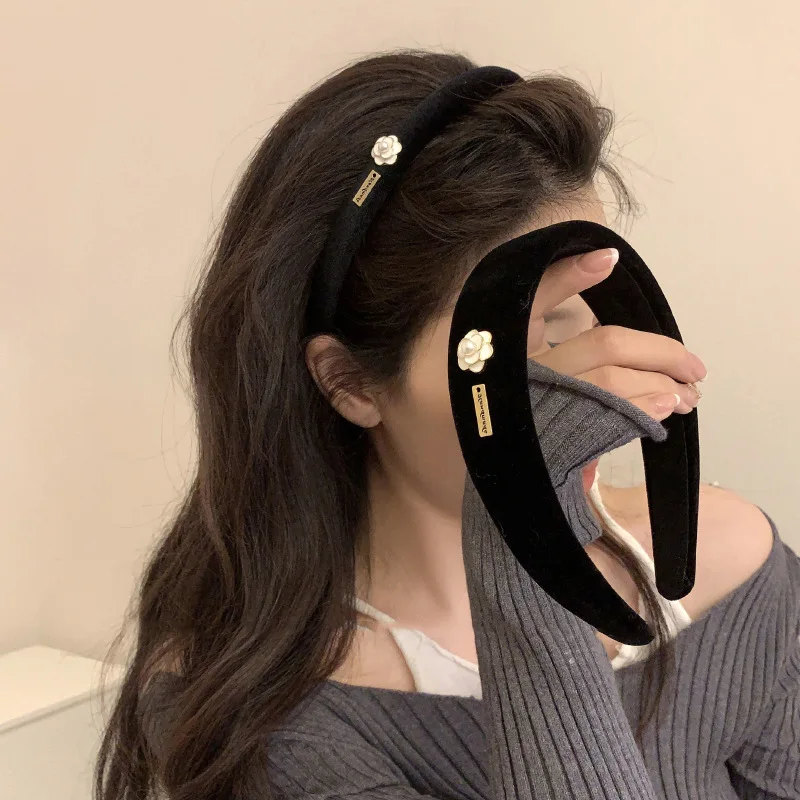 Fashionable Minimalistic Headband with Flowers for Ladies, Elegant Hair Accessories